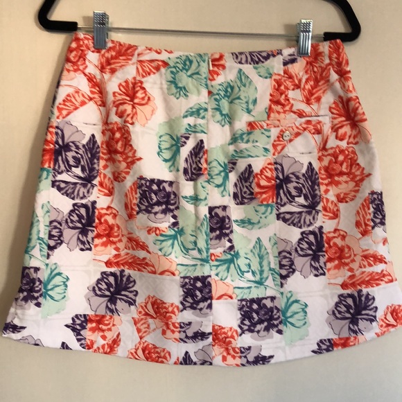 NWT Lady Hagen Floral Print Skort Size 6 - Picture 2 of 11